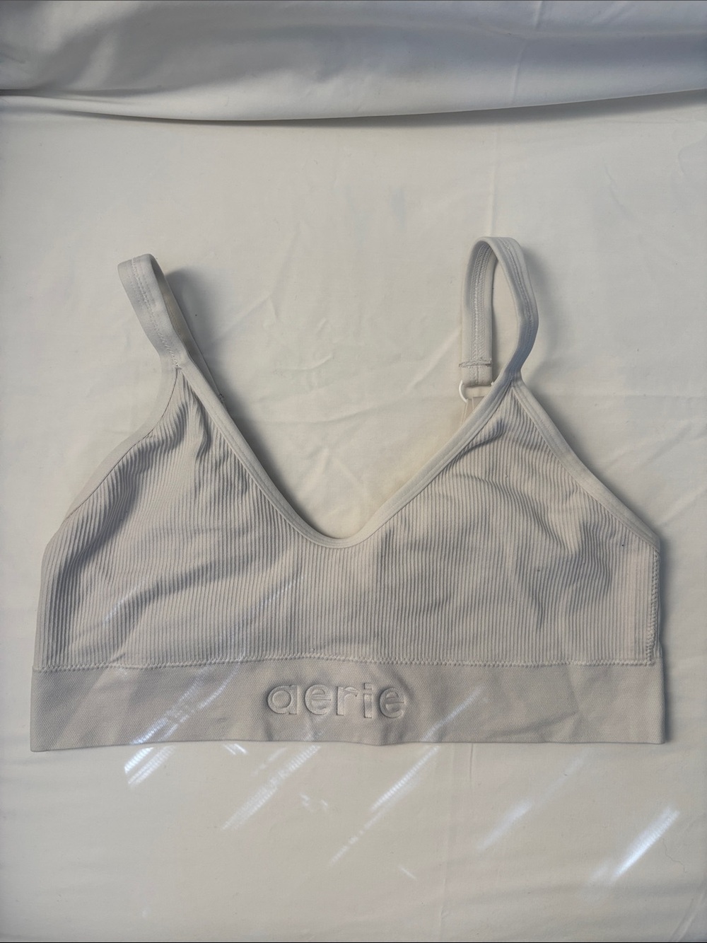 aerie - Ribbed V-Neck Bralette in Light Gray!!